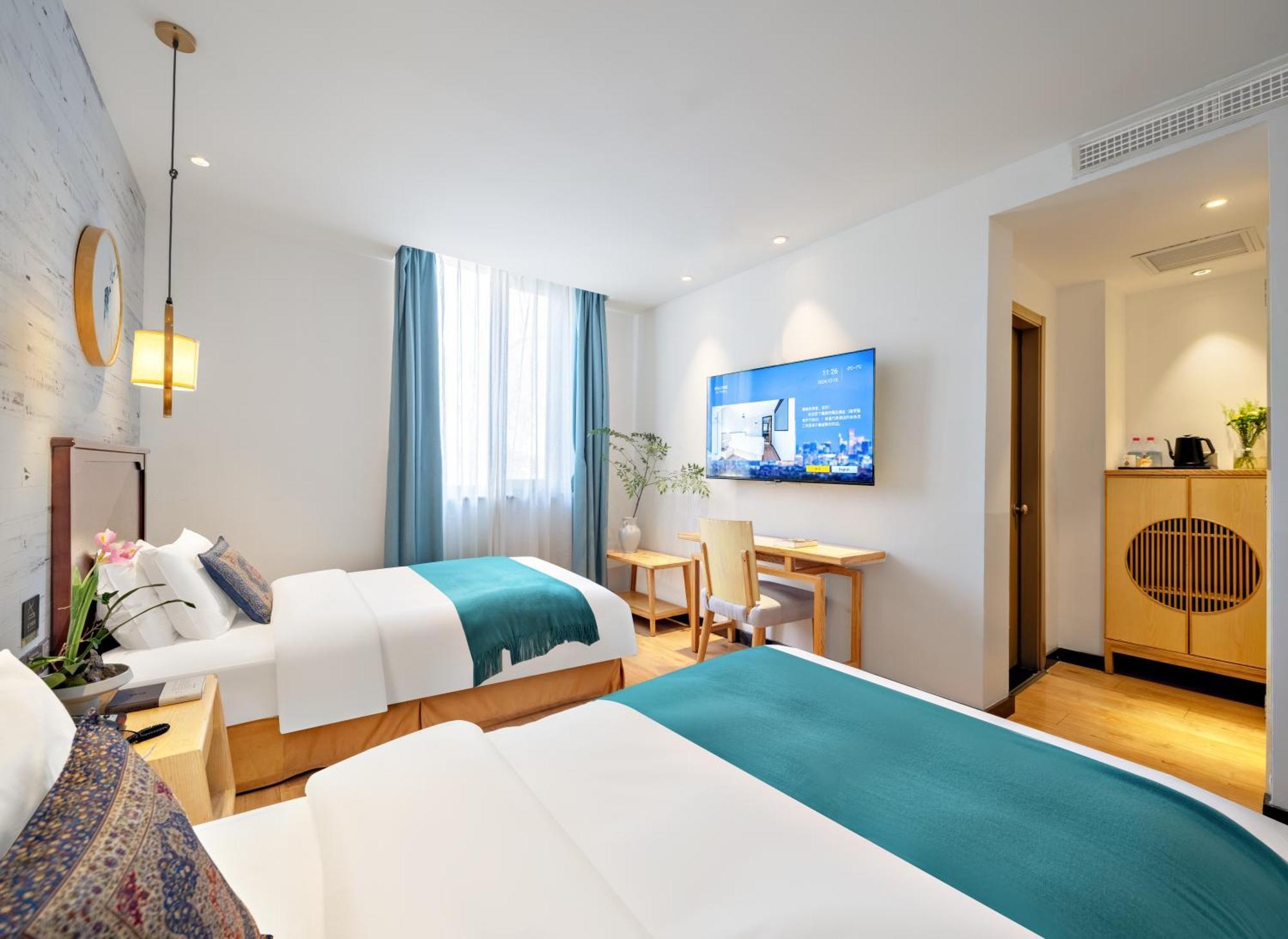 Beijing Tangfu Nanluoguxiang Wang Fu Jing Forbidden City Snack Street Hotel,1 Stop Walking To Airport Express,3 Stop To Tiananmen&Free Laundry Dry Service &Professional Free Tour Ticket Service With English Speaking Staff エクステリア 写真